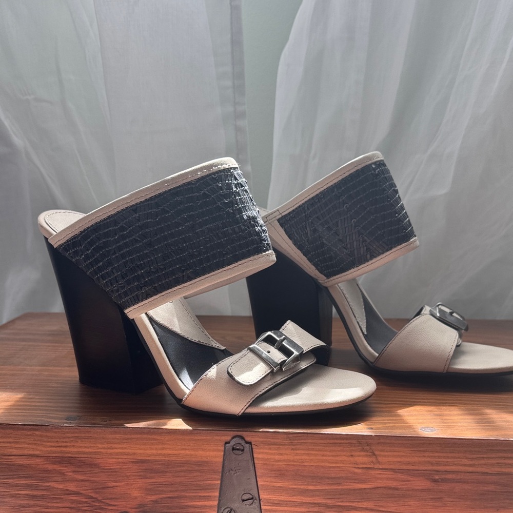 Elegant Black and Cream Women's Heels